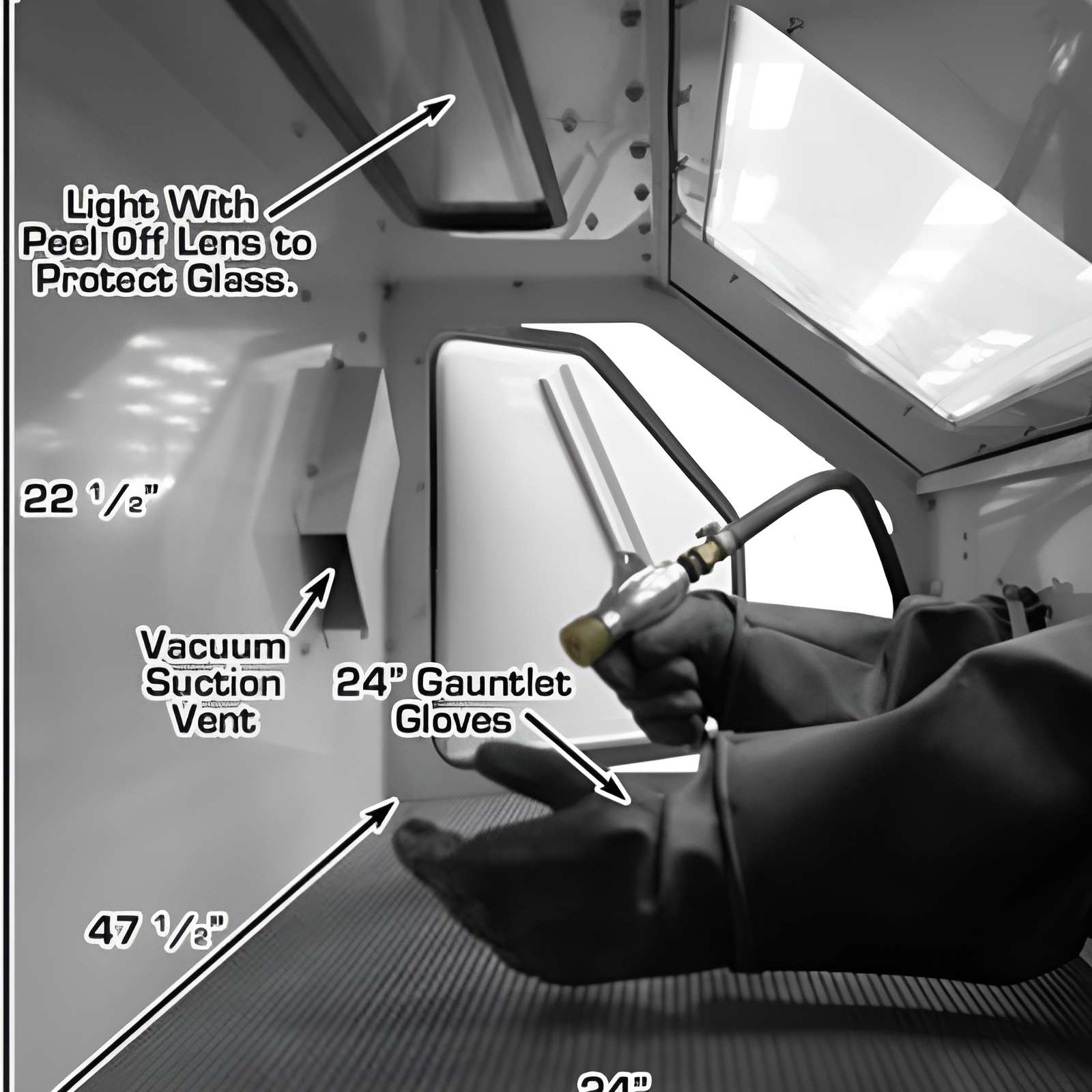 SBC420 Sandblast Cabinet w Vacuum Inner View