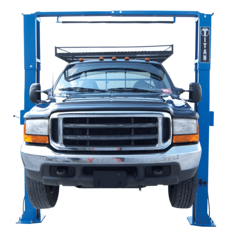 Titan HD2P-11000ACX front view with car