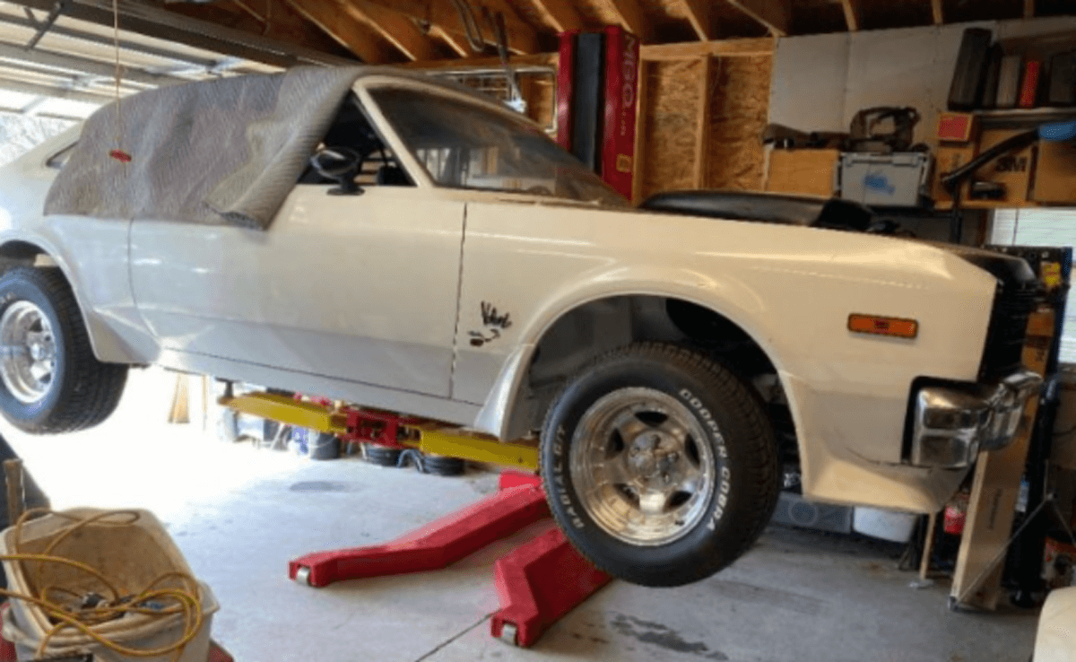 Single Post Lift Safety