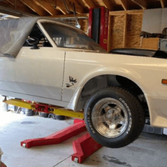 Single Post Lift Safety