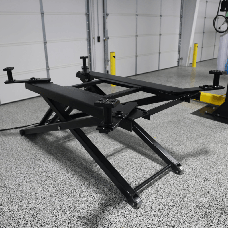 Challenger MR6 Lift View
