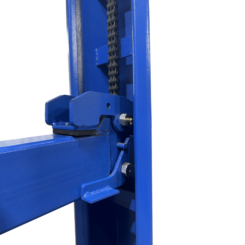 FP14K, 14,000 lb 4 Post Car Lift - Chain Driven Middle Base View