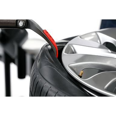 Hofmann Monty 8700 Tire Removing View