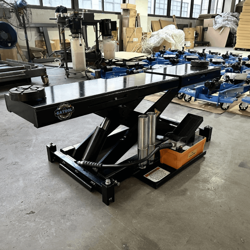 KT-RJ70 7000 lbs. Lifting Capacity Rolling Jack Side View 