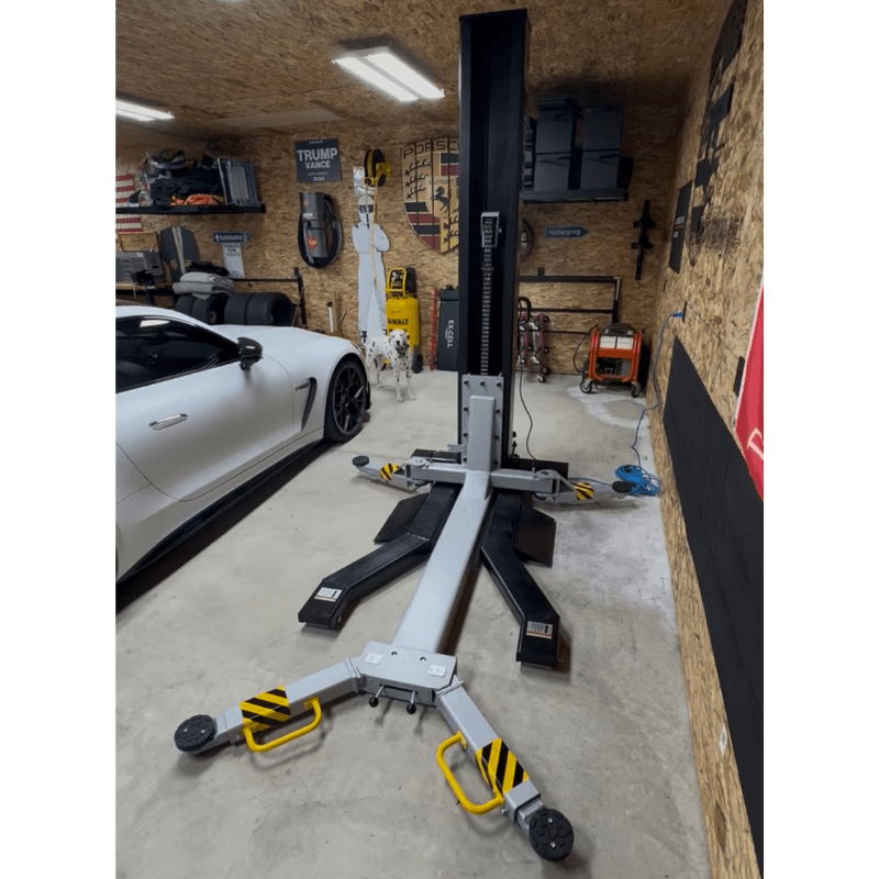 Ideal MSC 6KLP Mobile Single Post Lift - Front View No Car Lifting 
