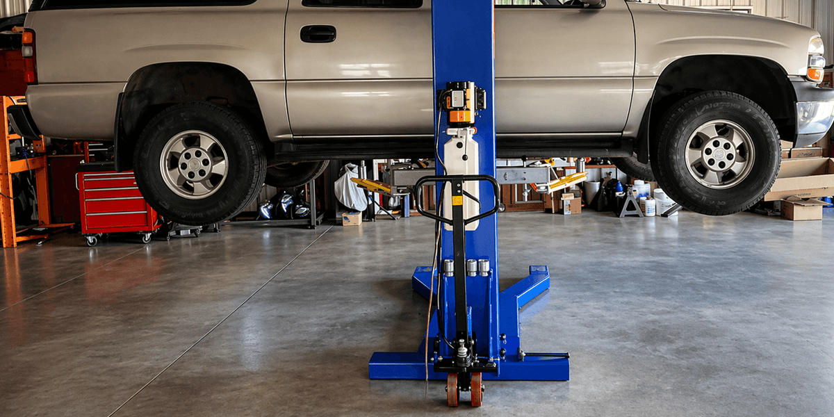 MSC-6KLP 6,000lb Single Post Car Lift - Portable — HeavyLiftDirect