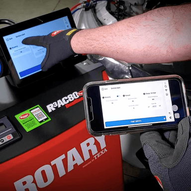 R3AC80 Automatic A/C Cart Machine Screen and Device View