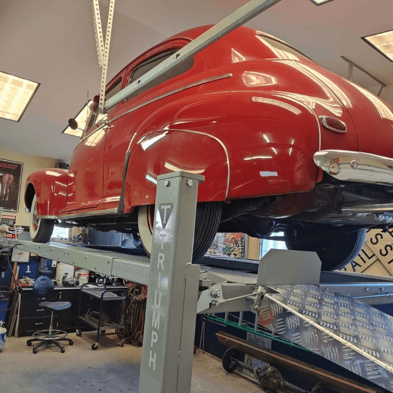 NSS8X-1 Vehicle Storage Lift by Triumph Back View